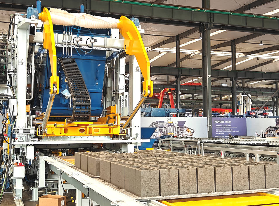 Paghatag ug Taas nga Kalidad nga Hollow Brick Production sa Scale nga adunay Intelligent Equipment